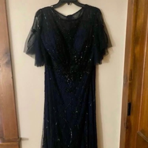 Stunning, navy blue beaded mother of the bride or groom dress - Picture 3 of 5